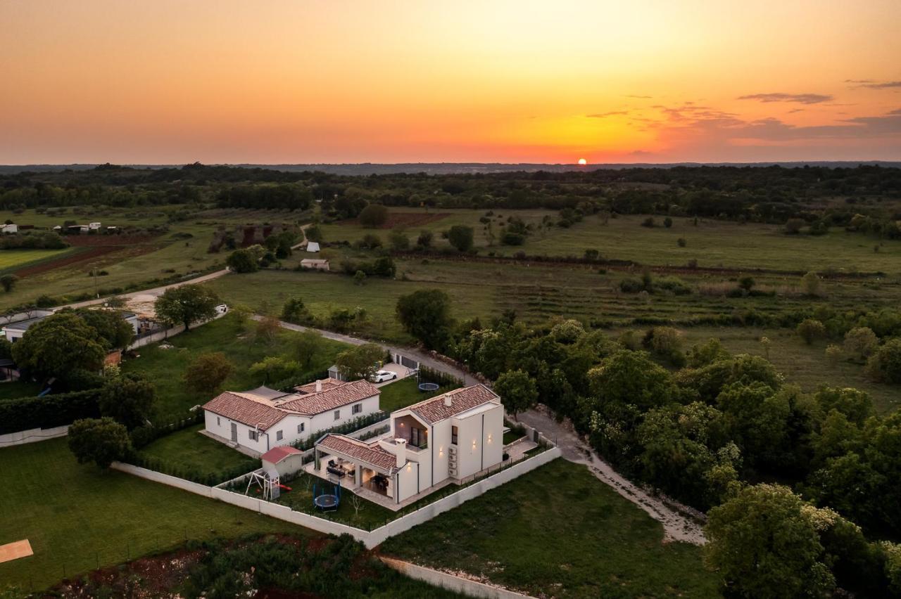 Villa Nobu Mali Vareški Εξωτερικό φωτογραφία