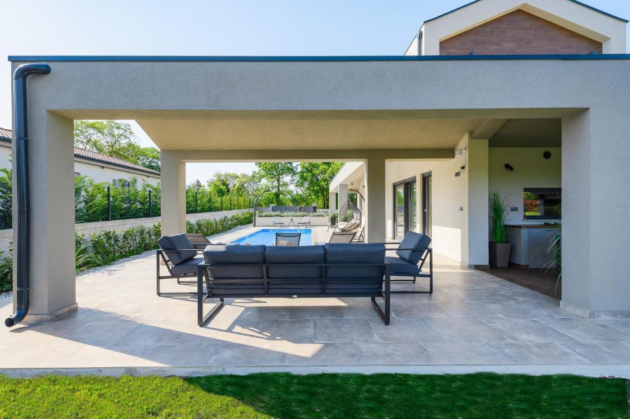 Villa Nobu Mali Vareški Εξωτερικό φωτογραφία