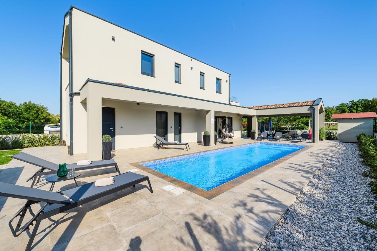 Villa Nobu Mali Vareški Εξωτερικό φωτογραφία