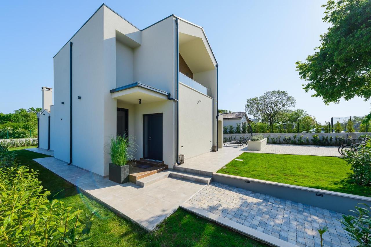 Villa Nobu Mali Vareški Εξωτερικό φωτογραφία
